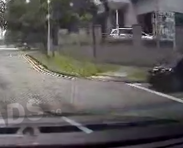 Screenshot 2023-10-25 at 1.37.16 AM